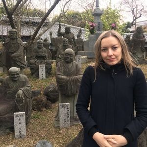 Meet your Posher, Nuala